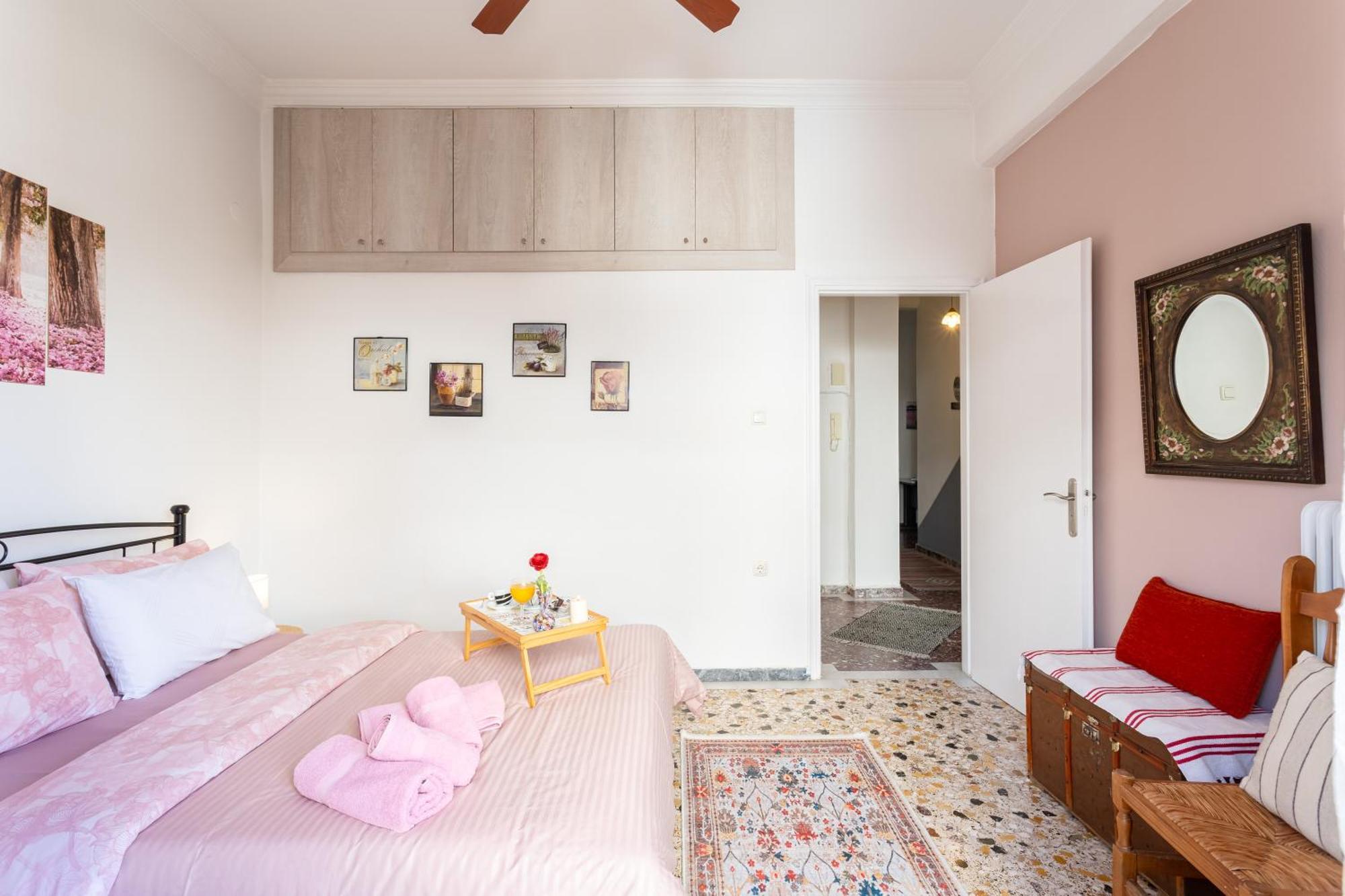 Sofi'S Flat In The City Center, 5Min To The Sea Kalamata Exterior photo