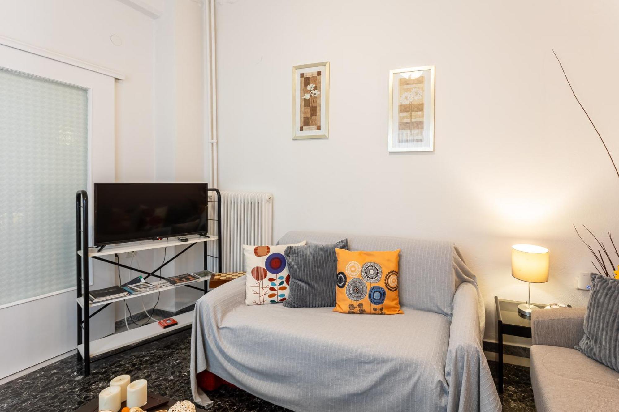 Sofi'S Flat In The City Center, 5Min To The Sea Kalamata Exterior photo